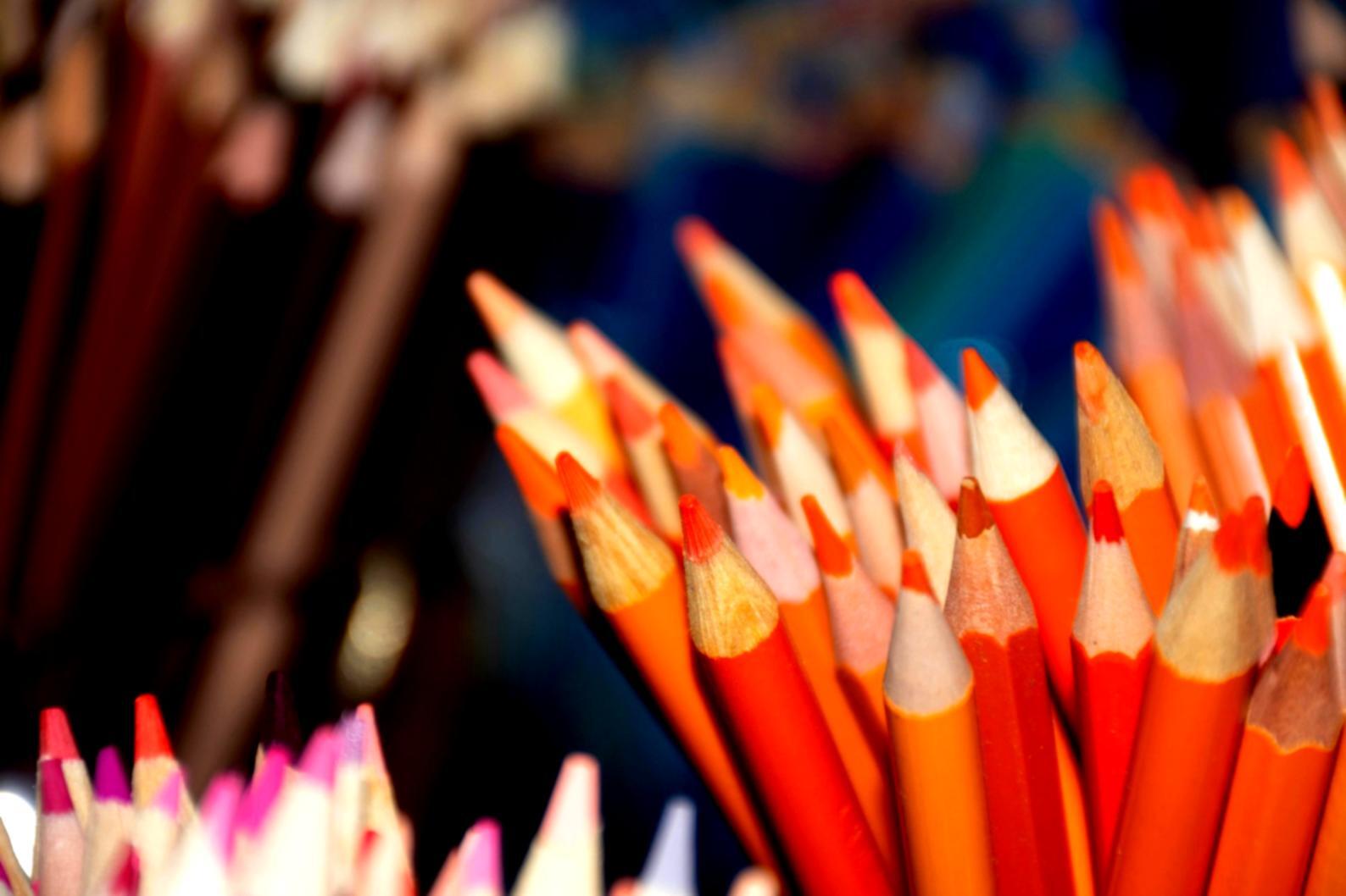 Zeichenkurs in Aktion - Teilnehmer beim Sketching